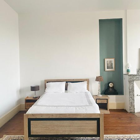 Villa Sequoia - Grande Chambre Avec Sdb Privee Bazas Extérieur photo
